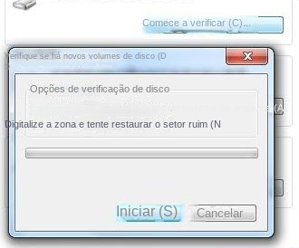 Marque Automatically fix system errors (Corrigir automaticamente erros do sistema de arquivos) e Scan and try to recover bad sectors (Verificar e tentar recuperar setores defeituosos)