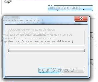 Marque Automatically fix system errors (Corrigir automaticamente erros do sistema de arquivos) e Scan and try to recover bad sectors (Verificar e tentar recuperar setores defeituosos)